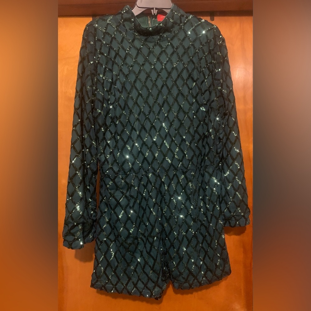 NWT Akira Chicago Size 2X Green Diamond Sequins Romper